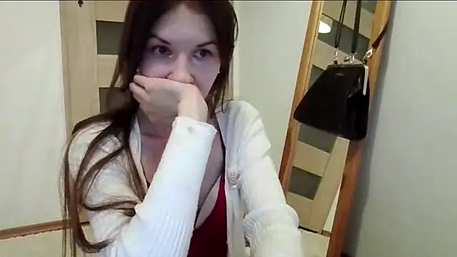 Snapshot of JuliaLovely chatting on May 31, 2026, 6:09 pm JuliaLovely online show from May 31, 2026, 6:09 pm
