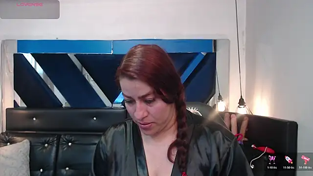 Alison-mar online show from July 17, 2026, 7:33 pm