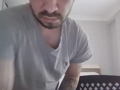 Snapshot of hessds34 chatting on February 13, 2026, 2:17 pm hessds34 online show from February 13, 2026, 2:17 pm