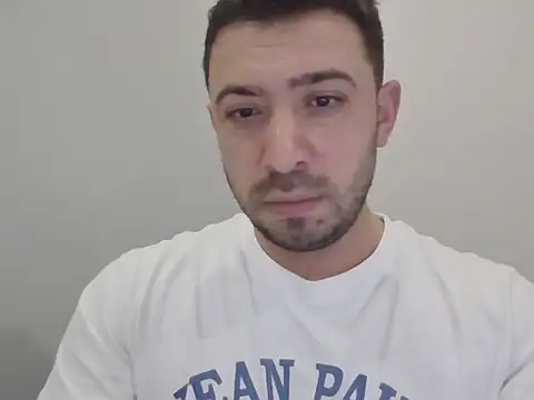 Snapshot of hessds34 chatting on February 5, 2026, 6:48 pm hessds34 online show from February 5, 2026, 6:48 pm