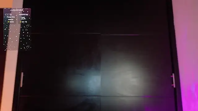 emicute  online show from February 4, 2026, 2:50 am