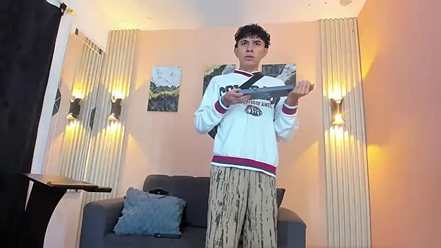 DesiresOfOlympus  online show from March 30, 2026, 7:15 pm