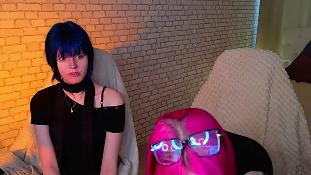 michelewild online show from April 18, 2026, 1:57 pm