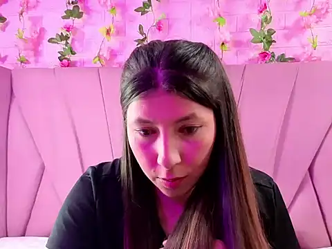 EmberCooper  online show from February 5, 2026, 1:34 am