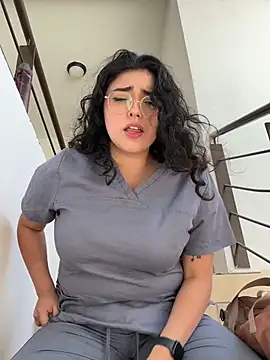 Ales Kitten Live online show from April 2, 2026, 7:31 pm