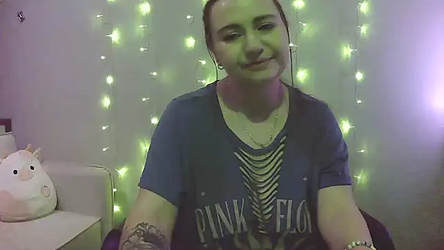 busteebetty online show from February 17, 2026, 5:49 am