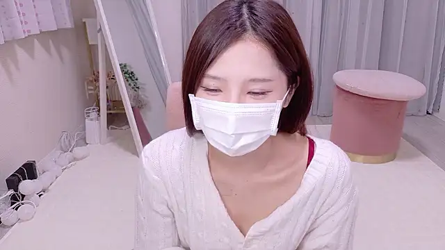 Snapshot of _MIYUnya chatting on March 1, 2026, 10:04 am MIYUnya online show from March 1, 2026, 10:04 am