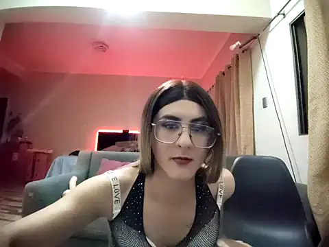 stefita01010 online show from February 15, 2026, 6:47 am