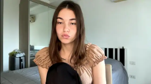 MauritaSpueler online show from February 26, 2026, 5:40 am