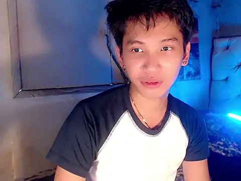 Snapshot of Baby_Aries69 chatting on February 11, 2026, 7:52 am Baby Aries69 online show from February 11, 2026, 7:52 am