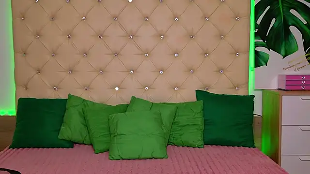 AwaMax online show from March 5, 2026, 5:59 am