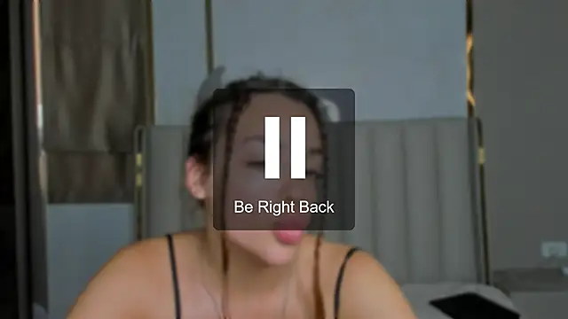 stellaa quenn online show from February 9, 2026, 12:19 am