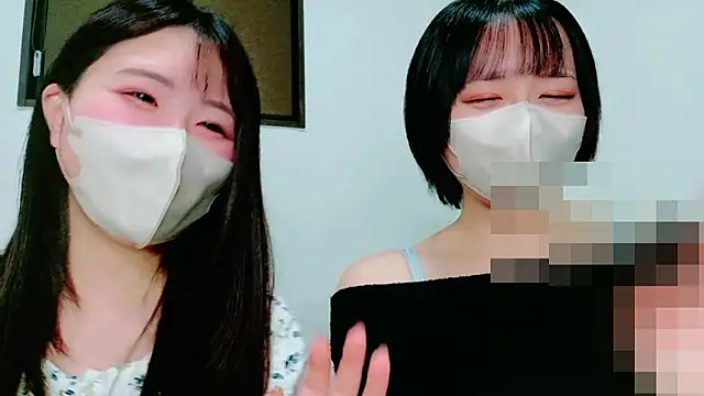 Snapshot of kii_xx chatting on February 17, 2026, 2:58 pm kii xx online show from February 17, 2026, 2:58 pm