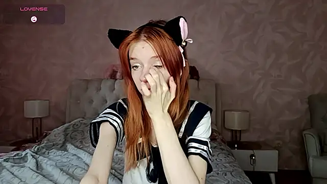 Snapshot of TarynPalek chatting on February 22, 2026, 6:38 am TarynPalek online show from February 22, 2026, 6:38 am