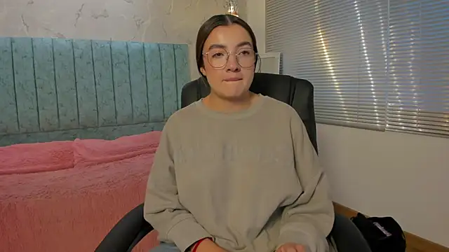 Tara Parker online show from February 11, 2026, 12:16 pm