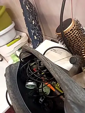 Snapshot of RedDadd86 chatting on February 23, 2026, 2:35 am RedDadd86 online show from February 23, 2026, 2:35 am