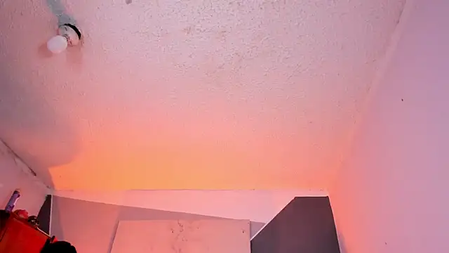 nova scarlett online show from February 10, 2026, 7:13 pm