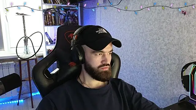 Snapshot of _Mostly_ chatting on February 28, 2026, 1:00 pm Mostly online show from February 28, 2026, 1:00 pm