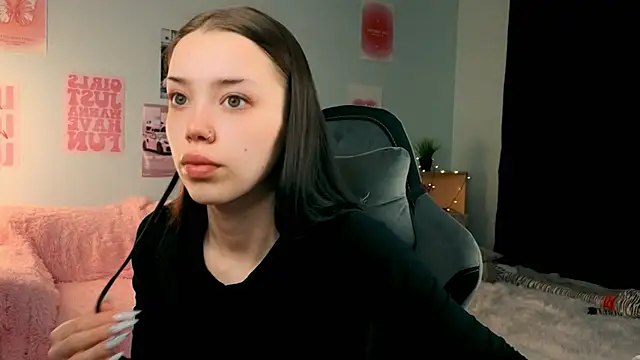 Snapshot of Vexnexe chatting on February 26, 2026, 7:36 pm Vexnexe online show from February 26, 2026, 7:36 pm