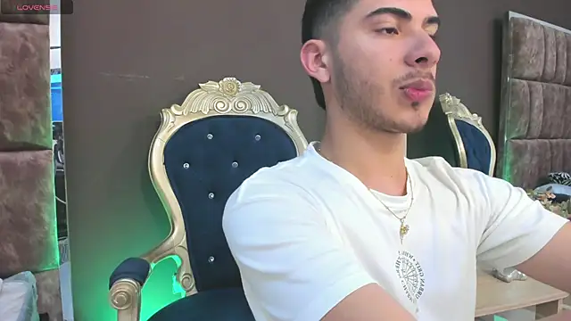 Apolo Gray online show from March 3, 2026, 2:46 pm