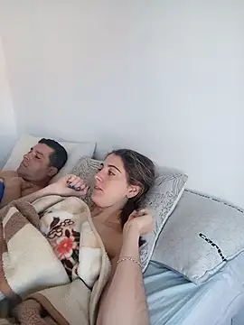 Snapshot of laparejaideal08 chatting on February 26, 2026, 9:09 am laparejaideal08 online show from February 26, 2026, 9:09 am