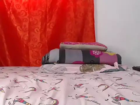 Emily dirty26 online show from February 11, 2026, 8:20 pm