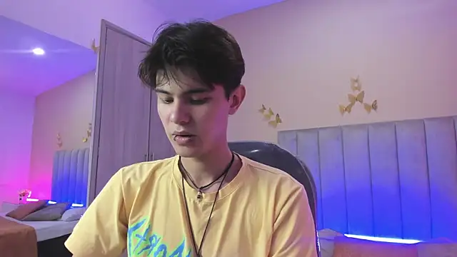 Derek Sinn online show from March 19, 2026, 7:58 pm