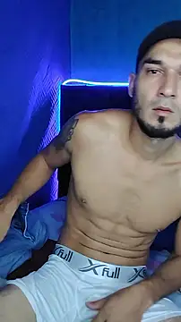 junior men22 online show from February 5, 2026, 12:01 pm