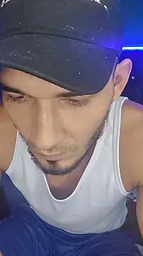 junior men22 online show from February 6, 2026, 12:01 pm