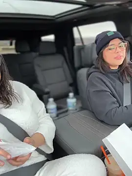 KittyTatts online show from February 4, 2026, 9:43 pm