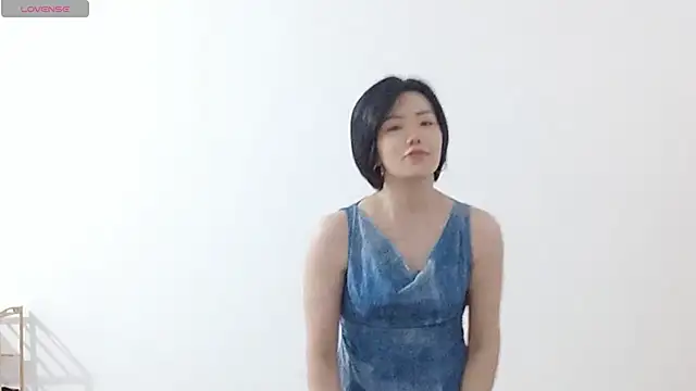 Nikishine online show from May 20, 2026, 8:11 am