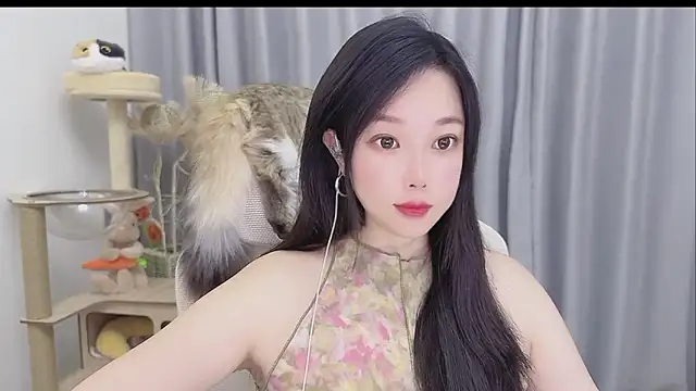 Yumi yuni online show from May 23, 2026, 12:26 pm