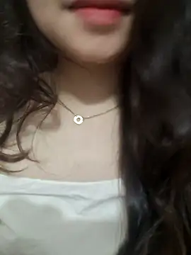 Snapshot of NinaKey chatting on March 1, 2026, 5:57 pm NinaKey online show from March 1, 2026, 5:57 pm