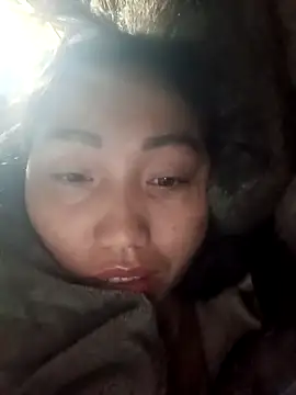 hot-luna- online show from March 10, 2026, 10:14 pm