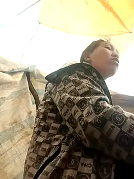 hot-luna- online show from March 11, 2026, 10:20 am