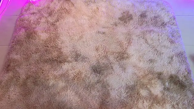 Ladyy brownn online show from March 21, 2026, 11:58 am