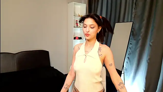 Snapshot of Eva_Sterling_ chatting on January 31, 2026, 11:47 pm Eva Sterling online show from January 31, 2026, 11:47 pm