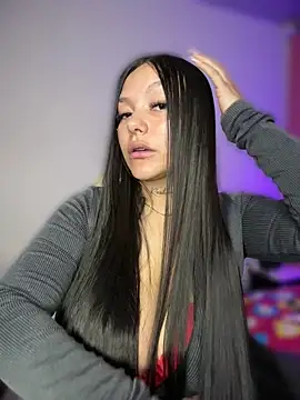 Miia  Taylor online show from April 10, 2026, 2:51 am