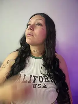 Snapshot of Miia__Taylor chatting on February 3, 2026, 2:00 am Miia Taylor online show from February 3, 2026, 2:00 am