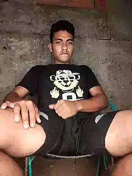 Snapshot of NikoHot_anatole chatting on February 2, 2026, 2:32 am NikoHot anatole online show from February 2, 2026, 2:32 am