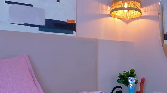 Snapshot of AngelIinHell chatting on February 23, 2026, 11:33 am AngelIinHell online show from February 23, 2026, 11:33 am