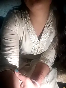 Snapshot of aishwarya_sunkisser chatting on February 11, 2026, 8:03 am aishwarya sunkisser online show from February 11, 2026, 8:03 am