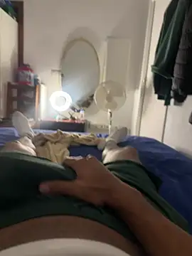 Snapshot of DavShi chatting on February 22, 2026, 12:18 pm DavShi online show from February 22, 2026, 12:18 pm