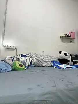 Snapshot of DavShi chatting on February 5, 2026, 6:48 pm DavShi online show from February 5, 2026, 6:48 pm