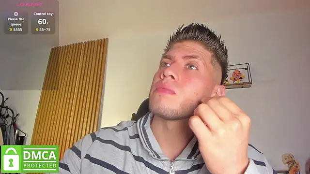 SebastianMaximoff  online show from May 27, 2026, 7:43 pm