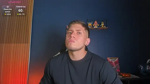 Snapshot of SebastianMaximoff_ chatting on July 11, 2026, 8:20 pm SebastianMaximoff online show from July 11, 2026, 8:20 pm
