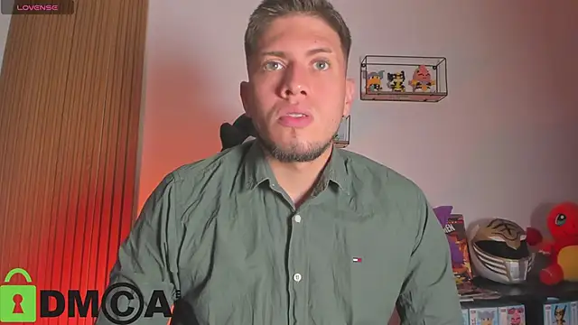 Snapshot of SebastianMaximoff_ chatting on February 19, 2026, 7:22 pm SebastianMaximoff online show from February 19, 2026, 7:22 pm