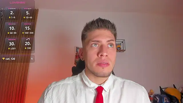 Snapshot of SebastianMaximoff_ chatting on July 6, 2026, 8:33 pm SebastianMaximoff online show from July 6, 2026, 8:33 pm