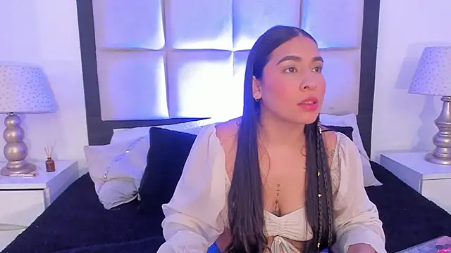 Snapshot of SussyFox chatting on February 22, 2026, 1:57 pm SussyFox online show from February 22, 2026, 1:57 pm