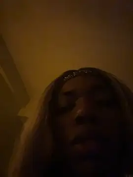 Snapshot of frenchiego chatting on June 19, 2026, 1:33 am frenchiego online show from June 19, 2026, 1:33 am